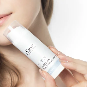 Удосконалюючий зволожуючий крем СС SPF 30 Smart 4 derma 50 мл